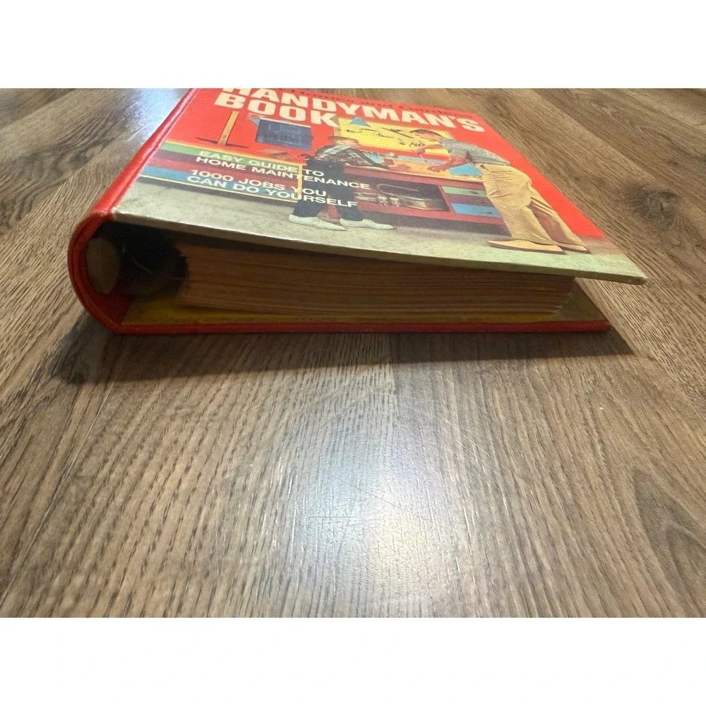 Better Homes and Gardens Handyman's Book Vintage Ring Binder Red DIY Manual Good